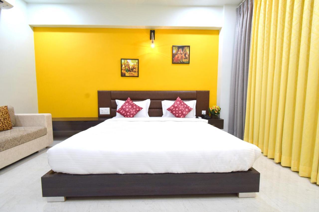 The Sky Imperial- Hotel Gopal Darshan Nathdwara Ngoại thất bức ảnh