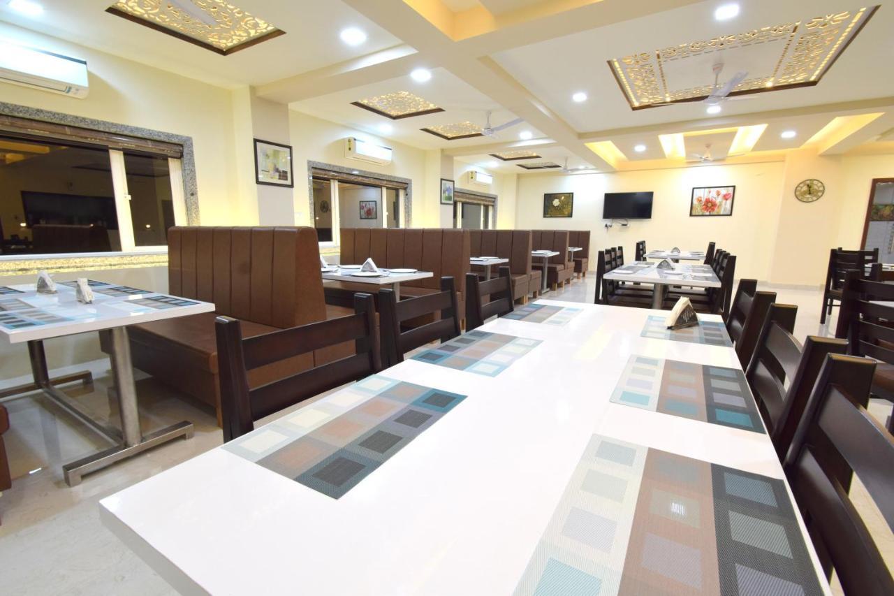 The Sky Imperial- Hotel Gopal Darshan Nathdwara Ngoại thất bức ảnh