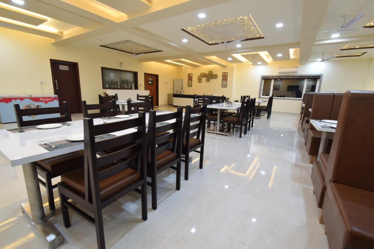 The Sky Imperial- Hotel Gopal Darshan Nathdwara Ngoại thất bức ảnh
